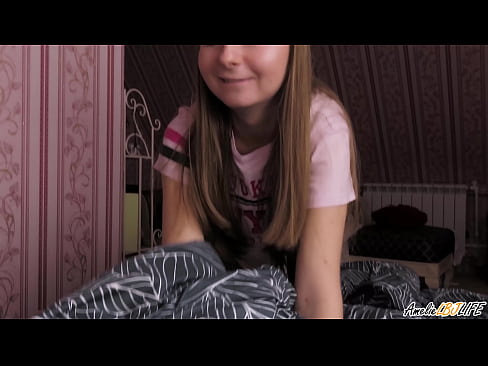 ❤️ Blondie duboko siše svoju drugu prijateljicu i dobiva spermu u usta ❤❌ Seks video kod nas ❌❤